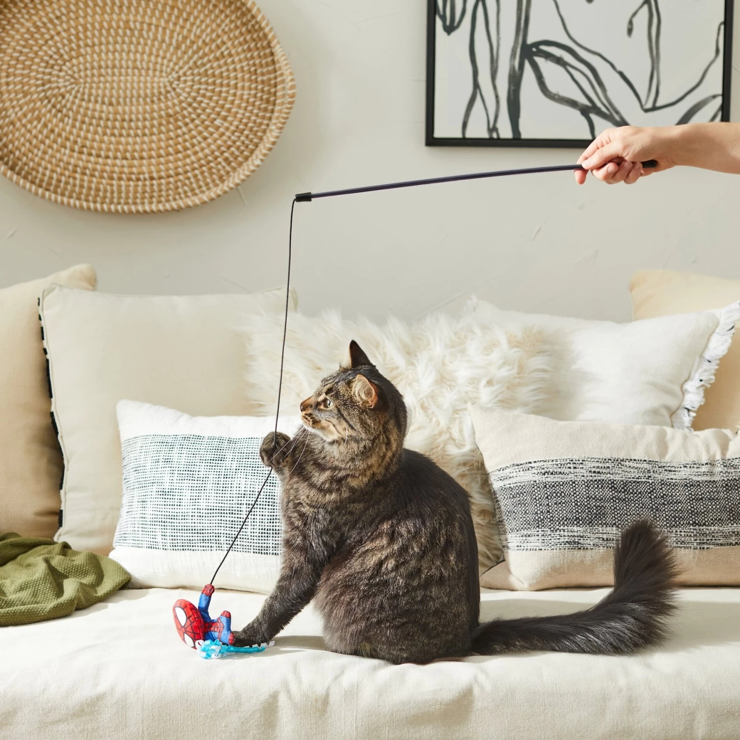 Marvel 's Spider-Man Teaser Cat Toy With Catnip 5 Marvel 's Spider-Man Teaser Cat Toy With Catnip - Image 3