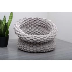 Mau Lifestyle Velvety Hand Woven Single Weave Cat Bed -Cat Products Store 221498 pt3. AC SS1800 V1581713049