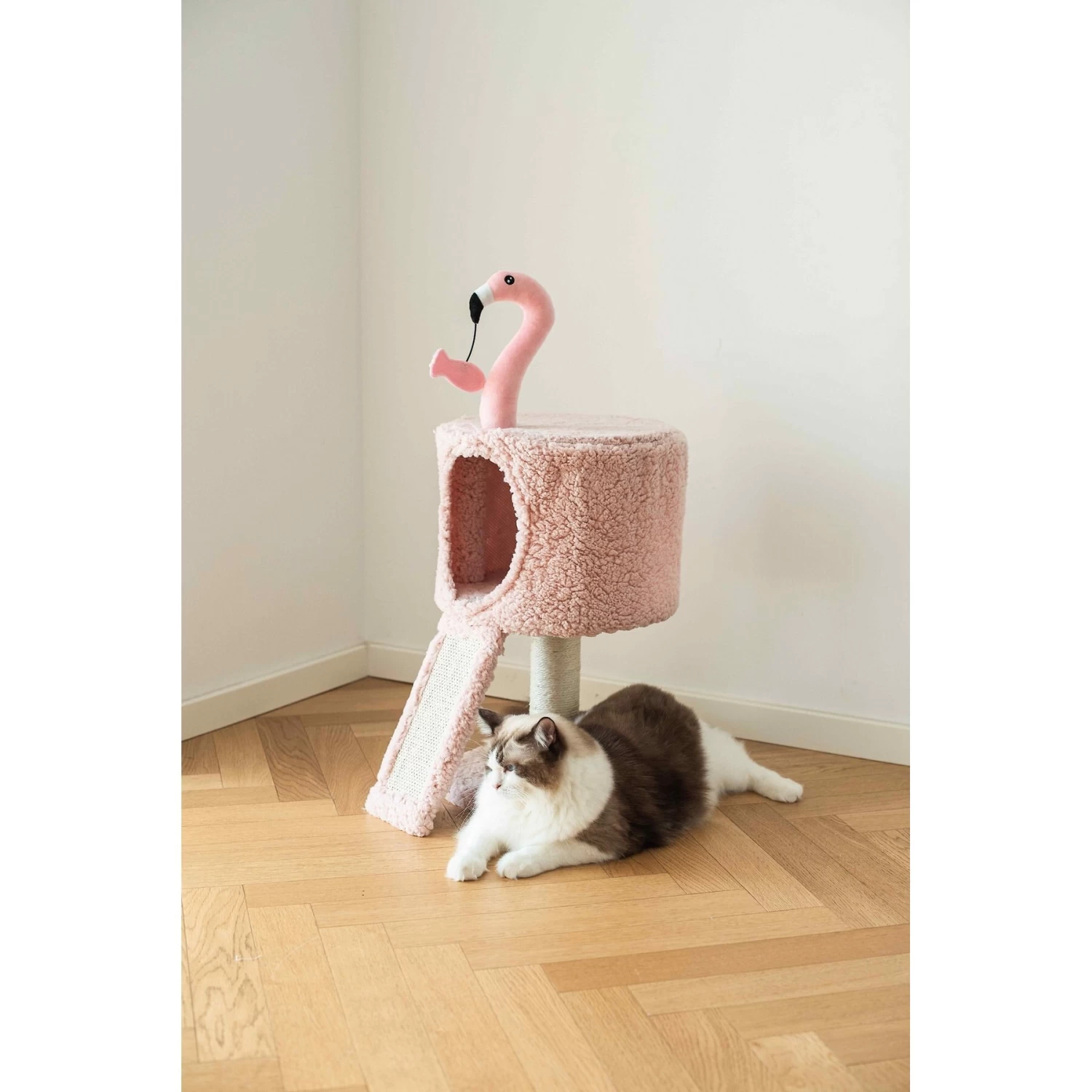 Catry 32-in Flamingo Design With Sisal Scratching Post Cat Tree, Pink 6 Catry 32-in Flamingo Design With Sisal Scratching Post Cat Tree, Pink - Image 4