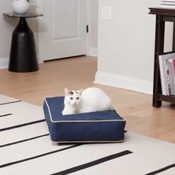 Happy Hounds Stella Indoor/Outdoor Rectangle Cat Bed